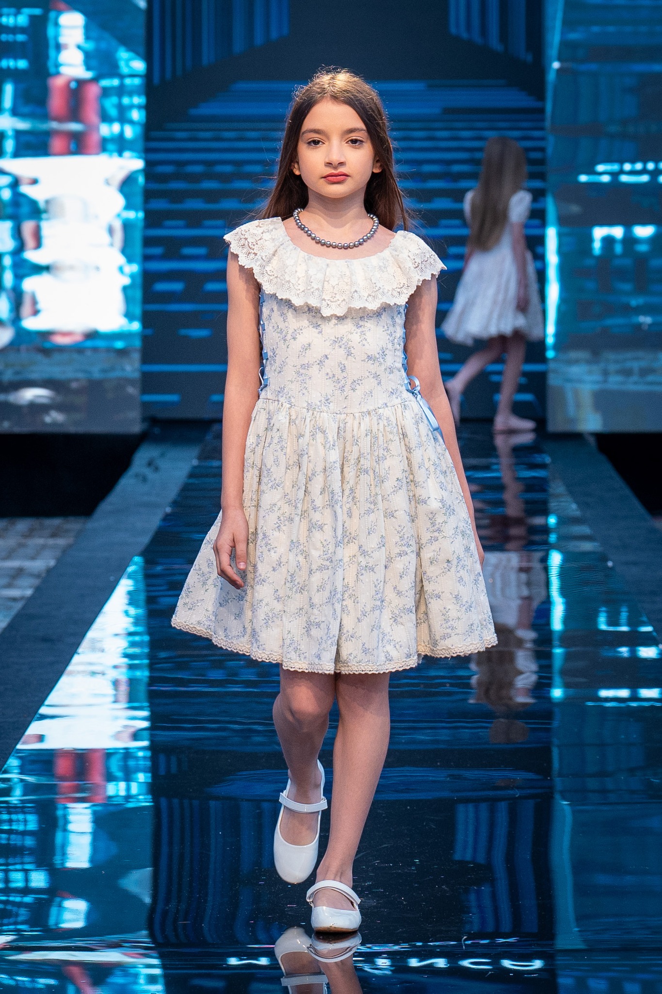 Malinca & Chic Bijoux - Brașov Fashion Fusion 5 malinca rochie fete prezentare de moda