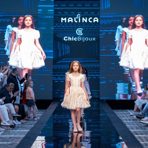 rochie fete prezentare de moda